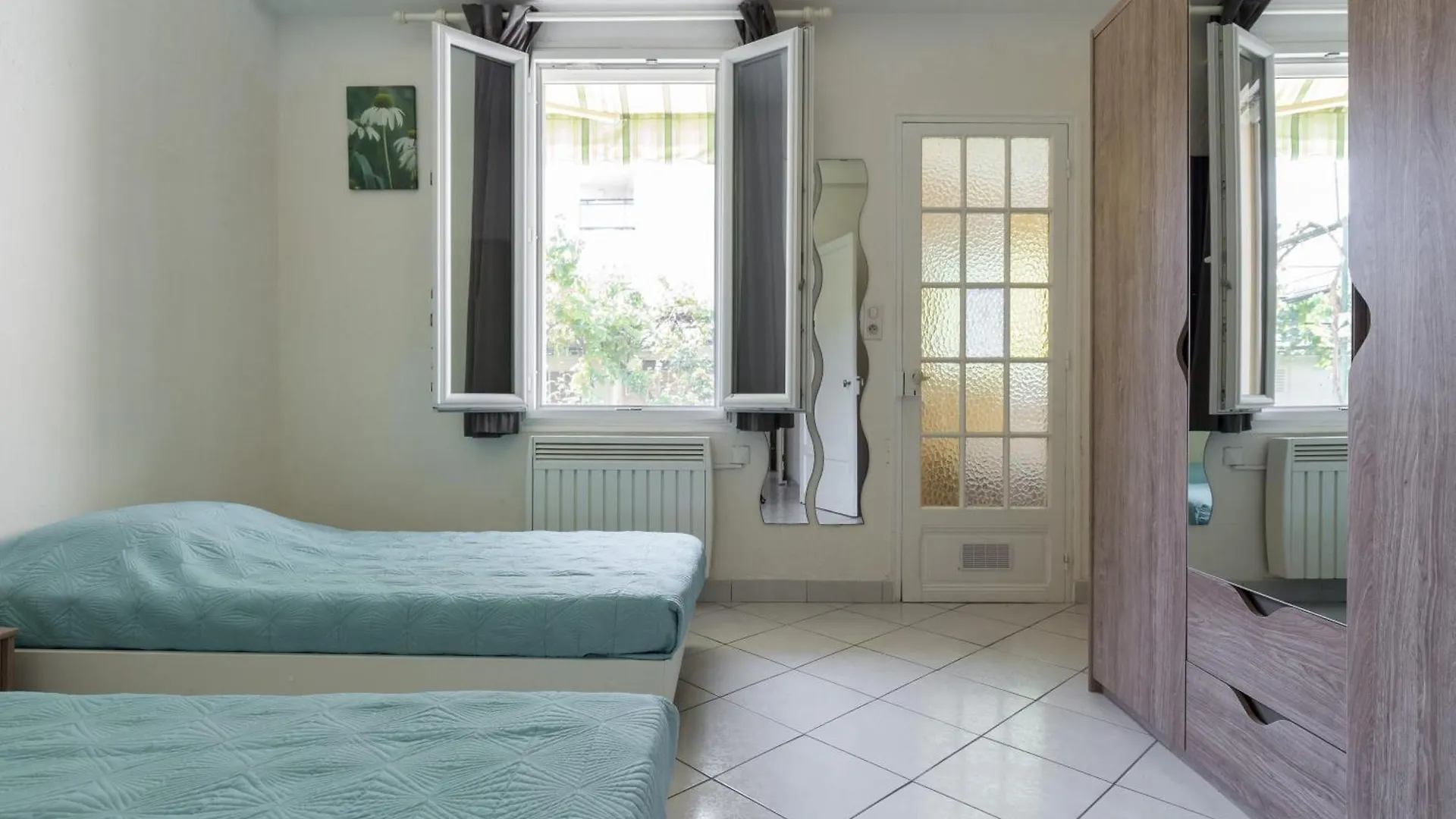 Appartement Rdc Antibes 0*,